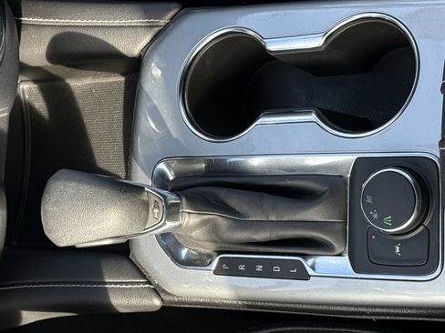 Certified 2025 Chevrolet Blazer LT image 25