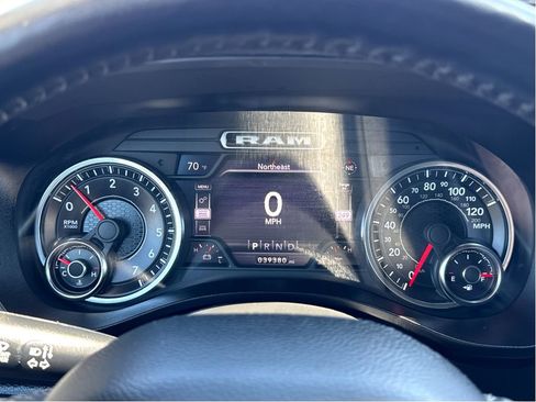 Used 2020 RAM 1500 Laramie w/ Sport Appearance Package AWD/4WD image 18