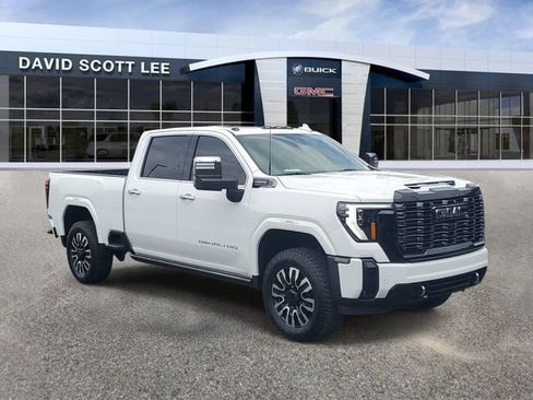 Used 2026 GMC Sierra 2500 Denali Ultimate AWD/4WD image 1