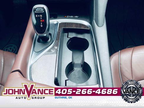 Used 2018 Buick Enclave Avenir w/ Avenir Technology Package image 35