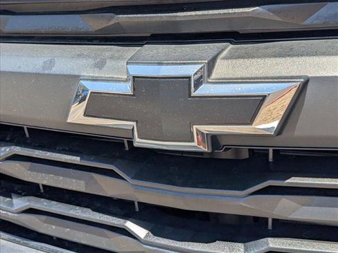 Used 2025 Chevrolet Colorado Trail Boss AWD/4WD image 29