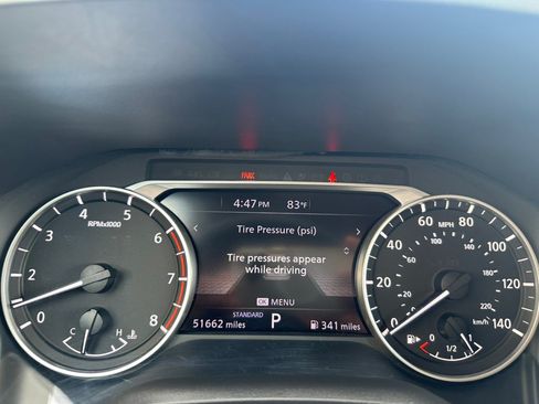 Used 2024 Nissan Rogue SV FWD image 19