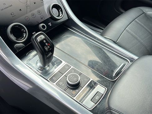 Used 2020 Land Rover Range Rover Sport HSE Dynamic image 28