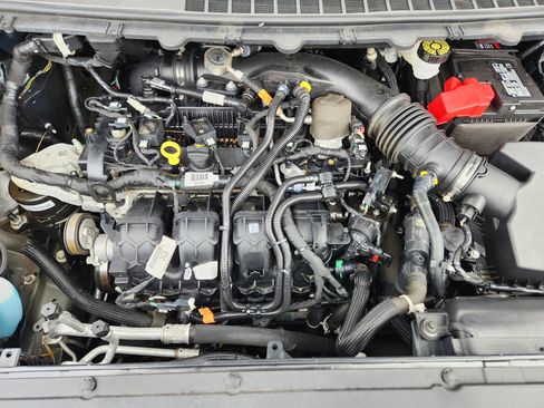 Used 2020 Ford Edge SEL w/ Convenience Package image 9