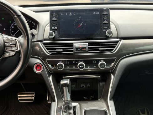 Used 2022 Honda Accord Sport image 12