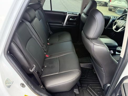 Used 2024 Toyota 4Runner SR5 AWD/4WD image 17