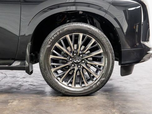 Used 2025 INFINITI QX80 Autograph w/ Autograph Exterior Package AWD/4WD image 23