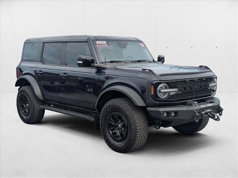 Used 2021 Ford Bronco Wildtrak image 3