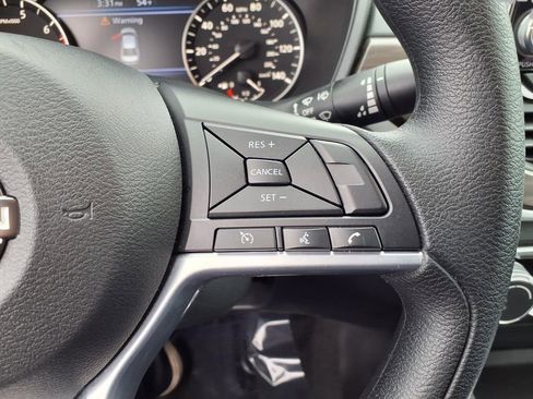 Certified 2025 Nissan Altima 2.5 SV FWD image 14