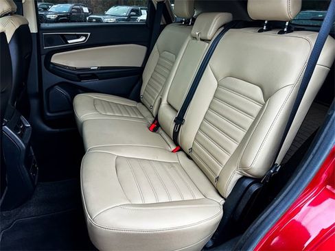 Used 2020 Ford Edge SEL w/ Convenience Package image 27