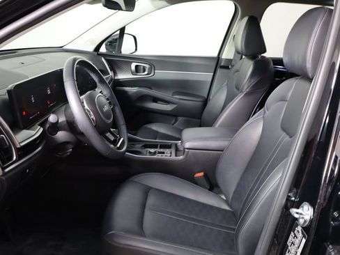 Used 2025 Kia Sorento S w/ Panoramic Sunroof Package FWD image 14