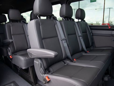 New 2026 Mercedes-Benz Sprinter 2500 image 20