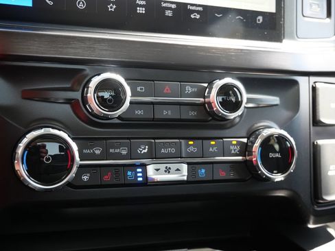 New 2026 Ford F250 Lariat RWD image 27