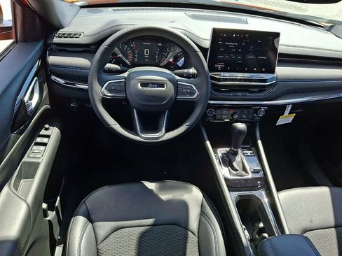 New 2026 Jeep Compass Latitude AWD/4WD image 10
