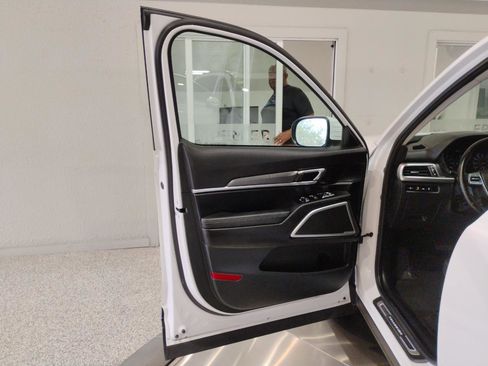 Used 2021 Kia Telluride S image 60