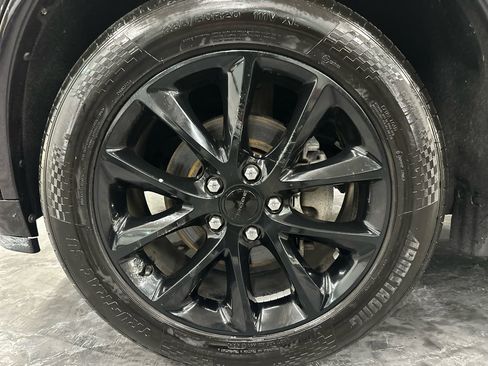 Used 2018 Dodge Durango GT w/ Premium Group image 38