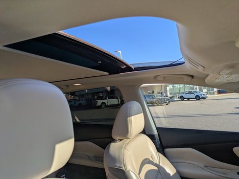 Used 2020 Nissan Murano Platinum image 34