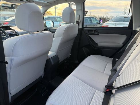 Used 2016 Subaru Forester 2.5i Premium w/ All-Weather Package image 12