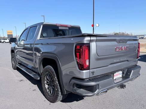 Used 2022 GMC Sierra 1500 Denali image 6