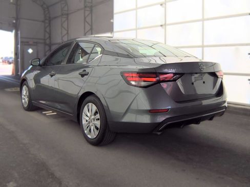 Used 2024 Nissan Sentra S FWD image 4