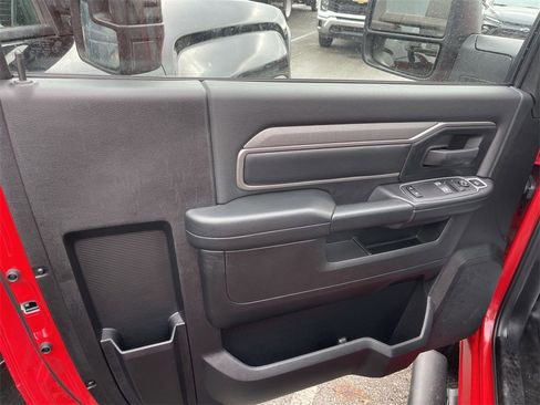 Used 2024 RAM 3500 Tradesman w/ Snow Chief Group image 5