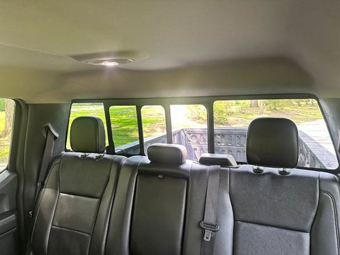 Used 2018 Ford F350 Lariat w/ Lariat Ultimate Package AWD/4WD image 14