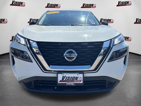Used 2021 Nissan Rogue S AWD/4WD image 2
