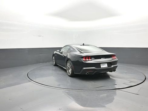 New 2026 Ford Mustang GT Premium RWD image 5