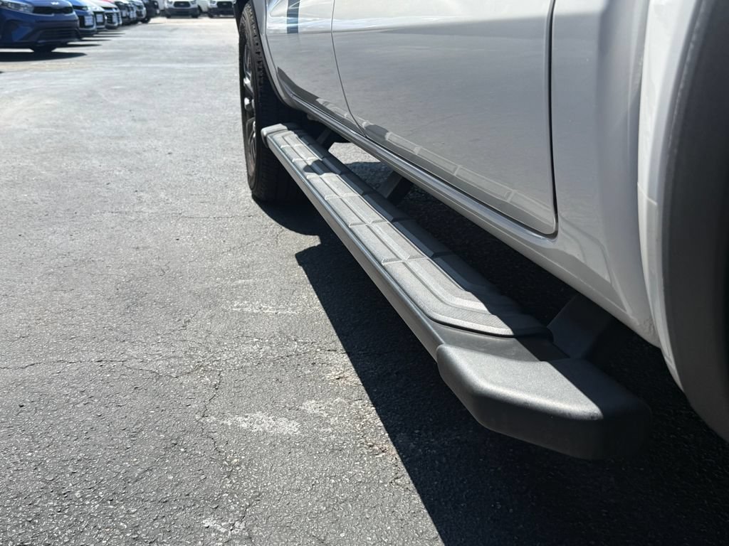 Used 2021 Ford Ranger XLT w/ Equipment Group 301A Mid AWD/4WD image 10