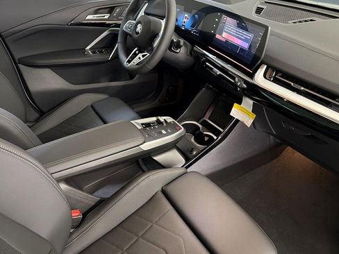 New 2026 BMW X2 xDrive28i w/ Technology Package AWD/4WD image 27