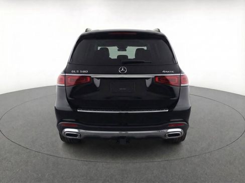 Used 2024 Mercedes-Benz GLS 580 4MATIC image 6