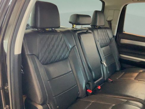 Used 2017 Toyota Tundra Platinum AWD/4WD image 31