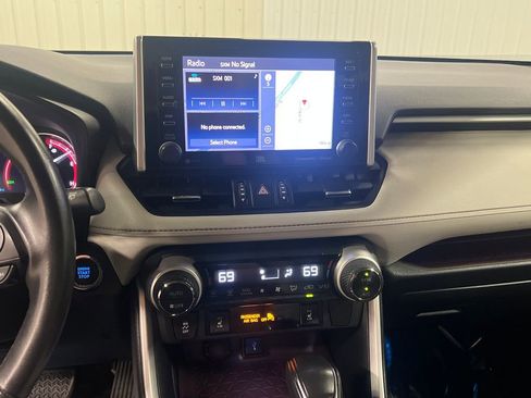 Used 2020 Toyota RAV4 Limited w/ All Weather Liner Package AWD/4WD image 22