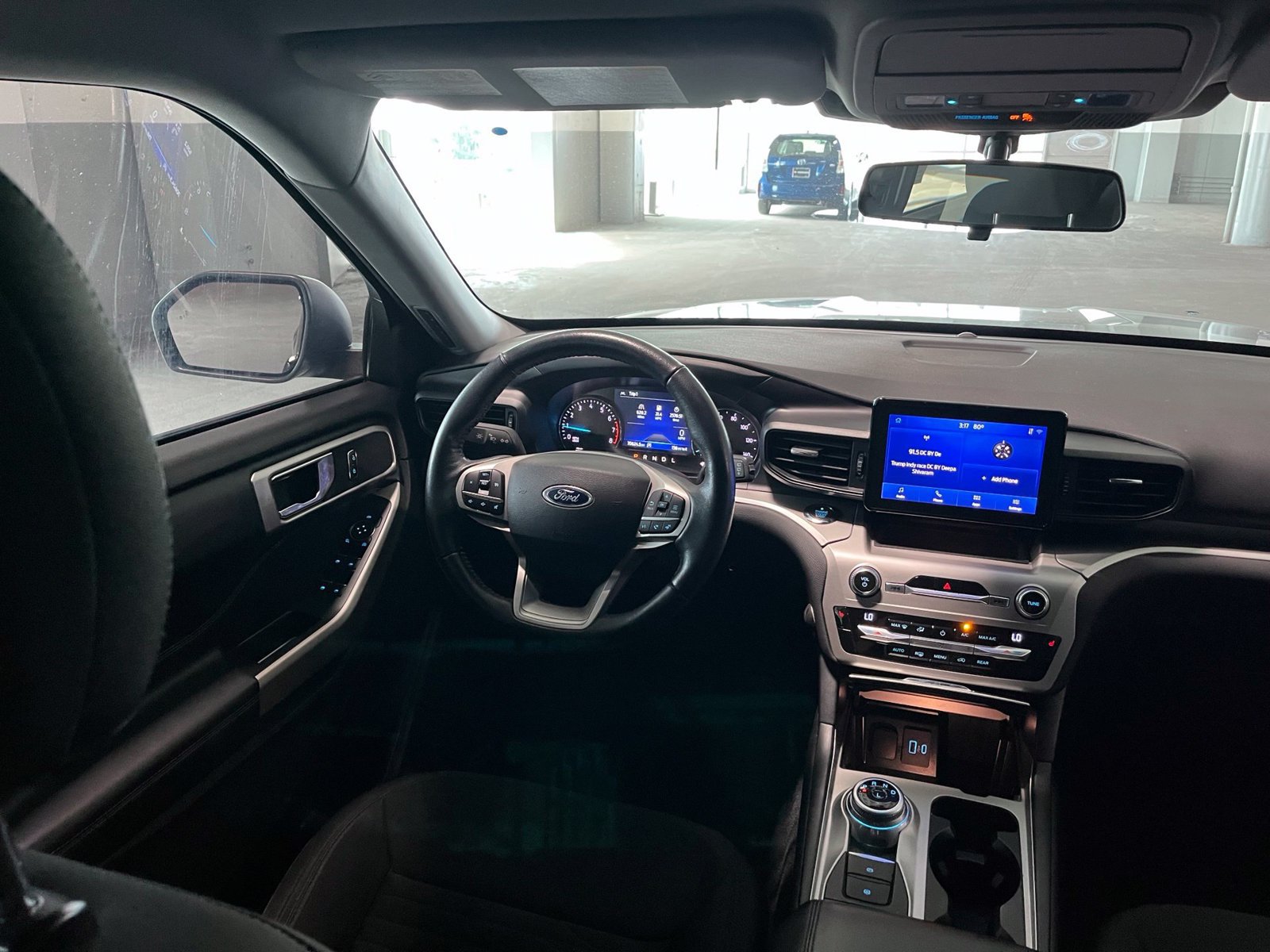Used 2021 Ford Explorer XLT AWD/4WD image 38