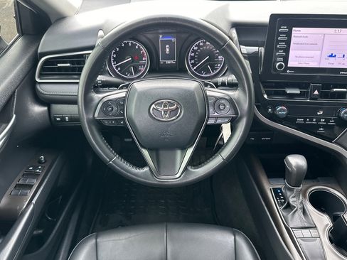 Used 2023 Toyota Camry SE image 14