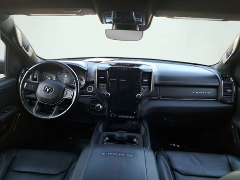 Used 2022 RAM 1500 Limited w/ Body-Colour Bumper Group AWD/4WD image 18