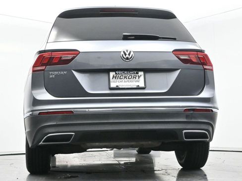 Used 2021 Volkswagen Tiguan SE FWD image 43