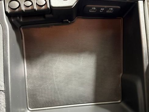 Used 2022 RAM 1500 Classic Warlock w/ Electronics Group image 27