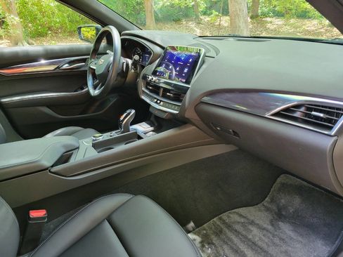 Used 2020 Cadillac CT5 Luxury image 9