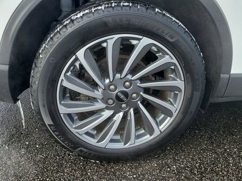 Certified 2023 Lincoln Corsair Reserve w/ Equipment Group 201A image 6