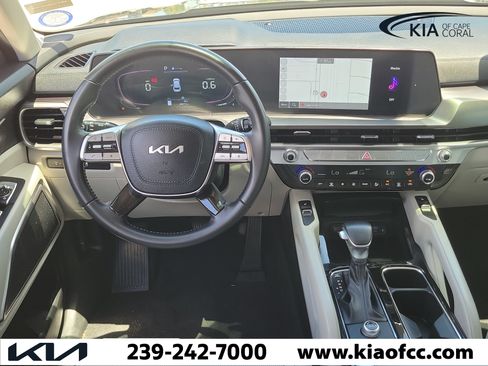 Certified 2024 Kia Telluride S w/ S Sunroof Package FWD image 18