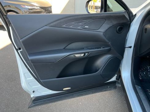 Used 2025 Lexus RX 450h AWD w/ Convenience Package image 28