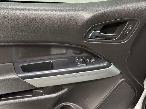 Used 2016 Chevrolet Colorado LT w/ LT Convenience Package image 15