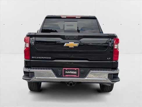 New 2026 Chevrolet Silverado 1500 LT w/ Convenience Package II image 7