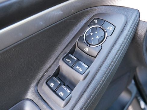 Used 2013 Ford Explorer XLT image 19