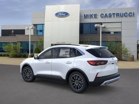 New 2026 Ford Escape SE FWD image 4
