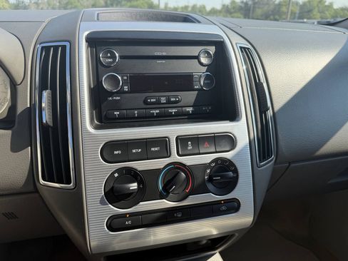 Used 2010 Ford Edge SEL AWD/4WD image 23