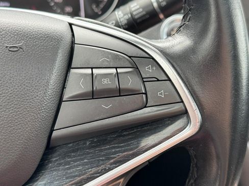 Used 2024 Cadillac XT5 Premium Luxury FWD image 22