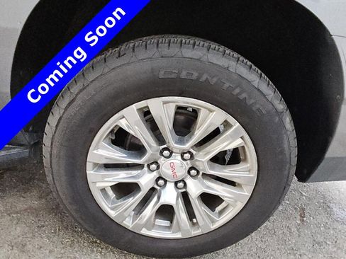 Used 2021 GMC Yukon XL Denali AWD/4WD image 13