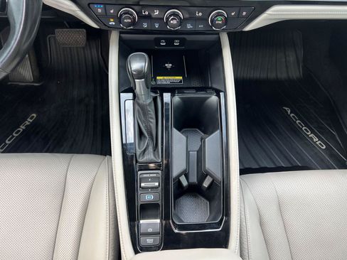Used 2023 Honda Accord Touring image 21